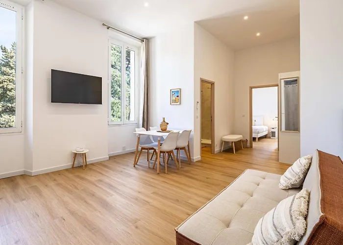 Le Cosy Un Havre De Paix Pres De La Croisette * カンヌ